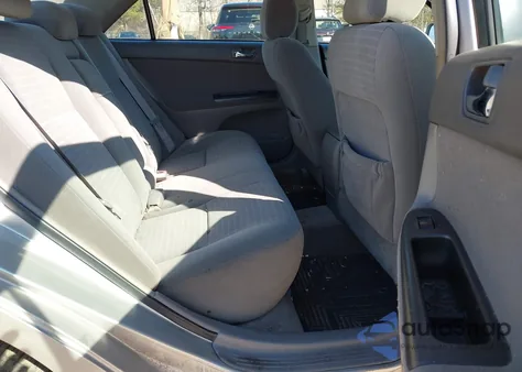 2005 Toyota Camry Le из США, поврежденный, VIN 4T1BE32K65U016239